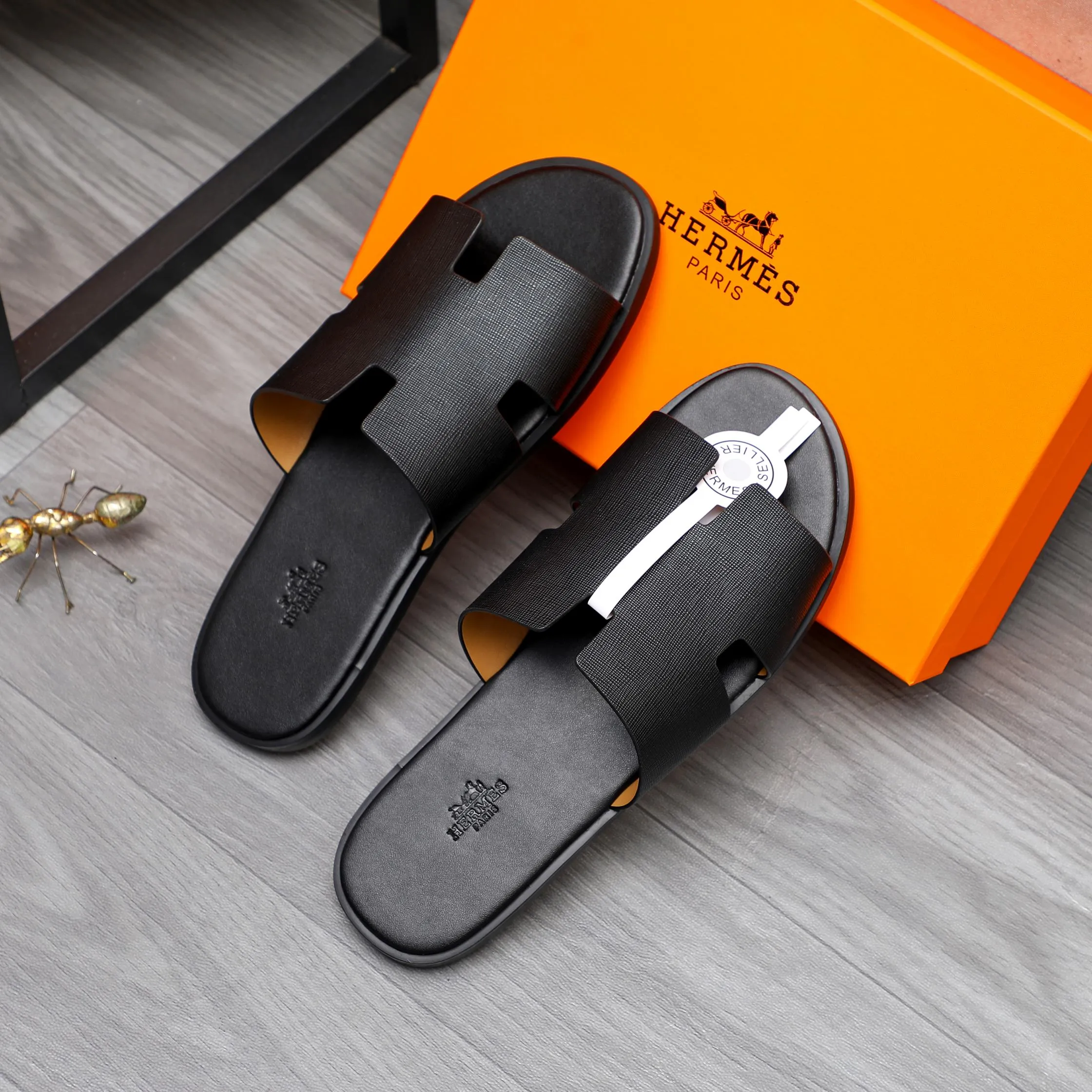 Men's shoes 💰280 Product trademark: Hermes "Hermes" slippers Regular size: 38-46 Product material: vertical grain cowhide upper, microfiber lining, original outsole